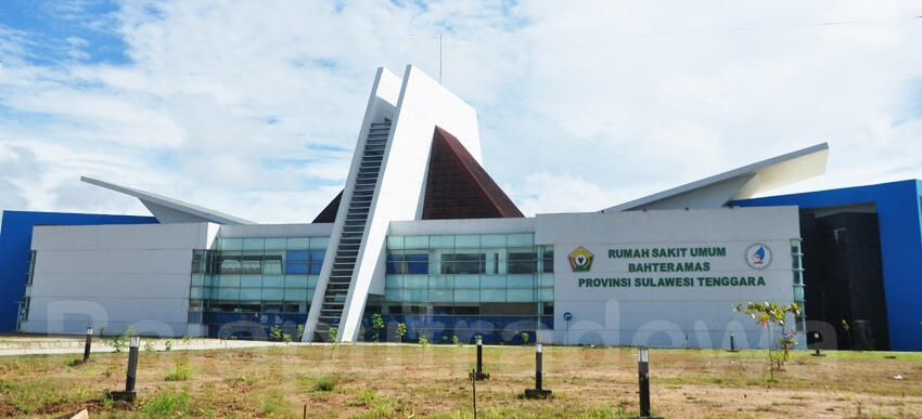 bermacam arsitektur bangunan unik dan modern di Indonesia