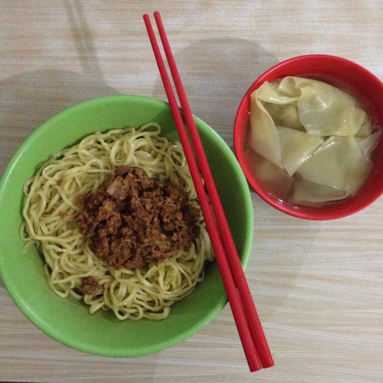 10 Bakmi Enak Paling Dicari di Tahun 2015