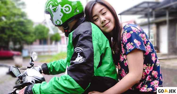 Google: Batu Akik, Go-Jek, dan Kue Cubit Jadi Pencarian Terpopuler Tahun 2015