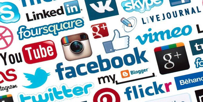 SERBA SERBI DUNIA INTERNET YANG MEWARNAI INDONESIA 2015 