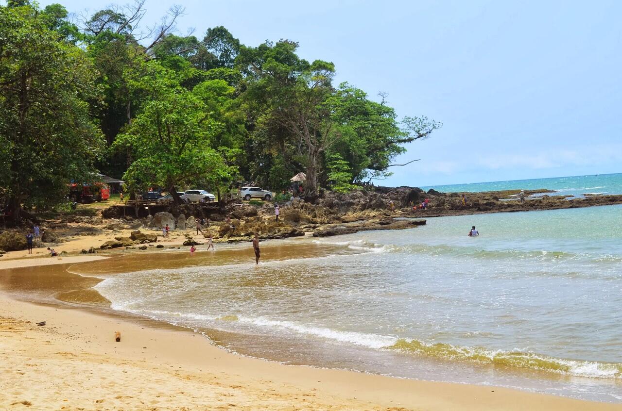 keindahan yang belum diketahui sahabat kaskuser semua dipantai sawarna
