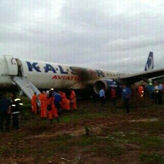 &#91;Breaking News!, Lagi&#93; Pesawat Embraer E195 Kalstar Aviation Tergelincir di Kupang