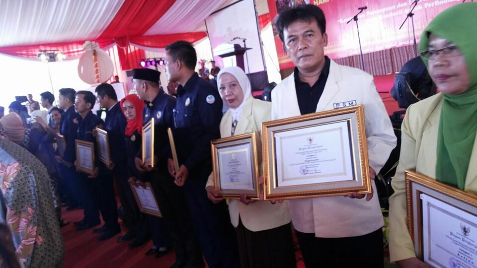 HKSN Tingkat Nasional, Dinsos Raih Penghargaan Kemensos