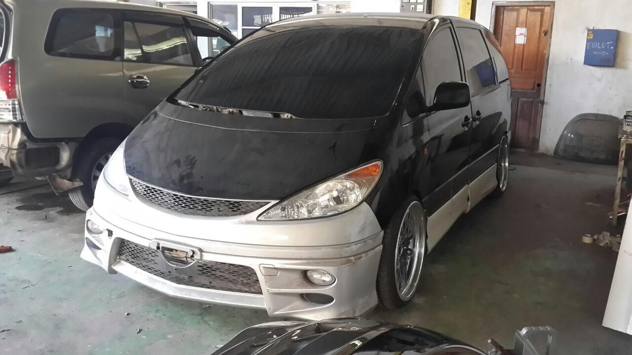 Yang Punya Toyota  Estima  Previa  Tarago Mobil  yang agak 