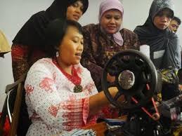 Perempuan Inspiratif itu.. Tidak Kenal Putus Asa