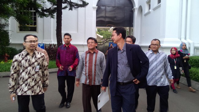 PKS Merapat Ke istana , Politikus PKB : Jokowi BakaL MEROKET Pada 2016