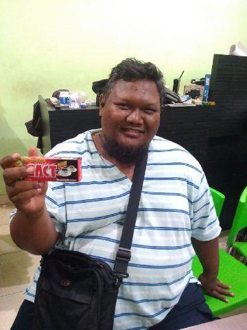 &#91;FR&#93; Bagi-bagi pasta gigi ZACT di Tegal dan sekitarnya