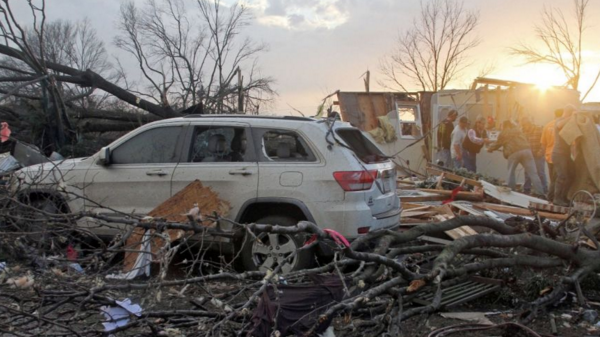 &#91; Breaking News &#93; Menjelang Natal, Tornado menerjang Mississipi, US 