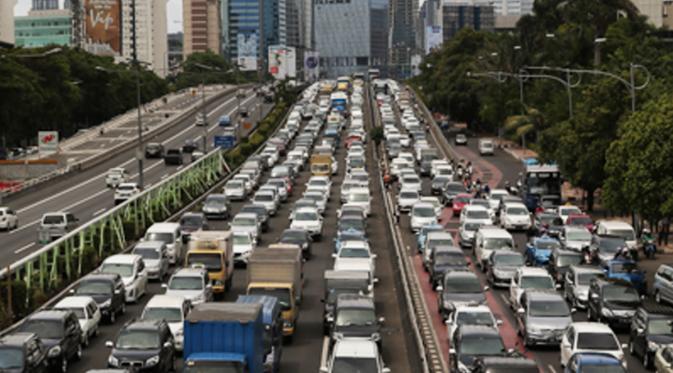 SUASANA JAKARTA 25 DES 2015 SEPERTI LEBARAN