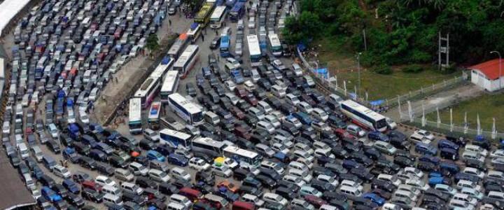 Mengungkap Alasan Dibalik Mereka Rela Macet-Macetan Di Pantura