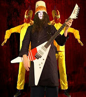Grup- rup Band Dengan Kostum ANEH Untuk Menarik PERHATIAN!!