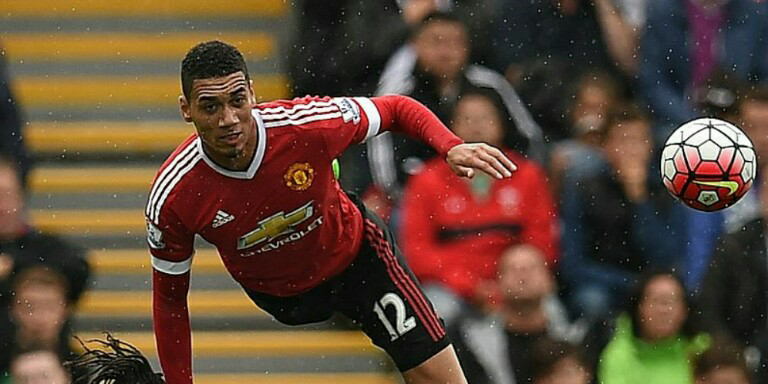 5 PEMAIN YANG BERSINAR DITENGAH KETERPURUKAN MANCHESTER UNITED