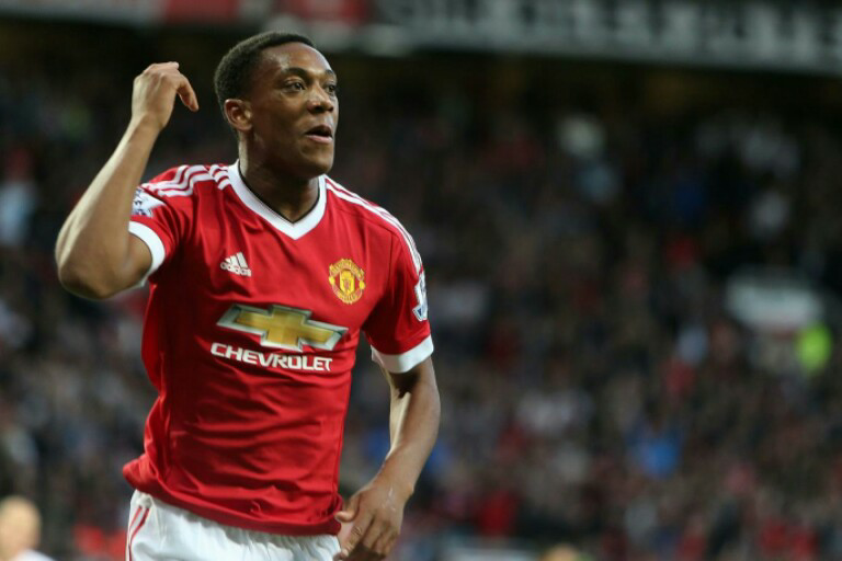 5 PEMAIN YANG BERSINAR DITENGAH KETERPURUKAN MANCHESTER UNITED