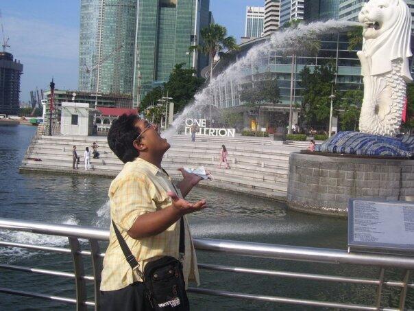 Ternyata blue_danube beneran di Singapura bray!