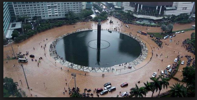 &#91;BONUS TAHUN BARU&#93; Muka Air di Bogor-Depok Naik, Jakarta Siap Banjir di Minggu Pagi