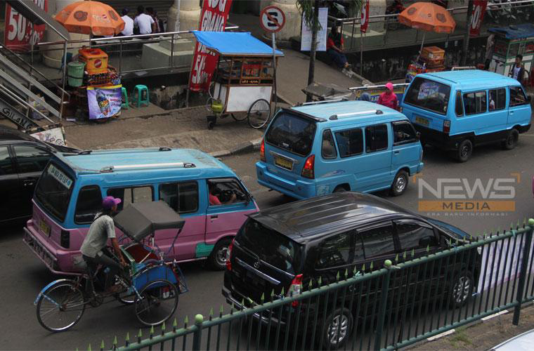 7 Hal Mistis yang sering kita temui di jalan raya