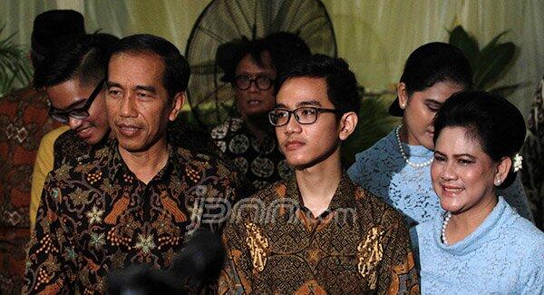 Haruskah Gibran Rakabuming Berguru ke Bambang, Tomy atau Ibas?!
