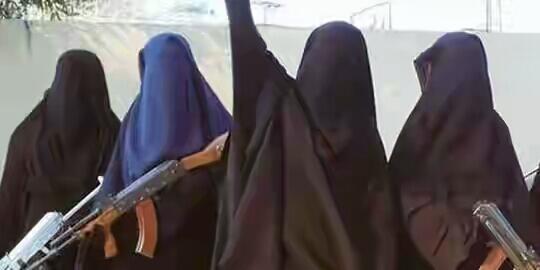4 Militan Cewek Paling Sadis Di Dunia