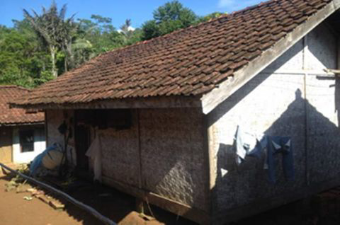 Petir Smalam Keren.. Husen &amp; Sopi Tewas Tersambar PETIR Saat dengar lagu dari HP