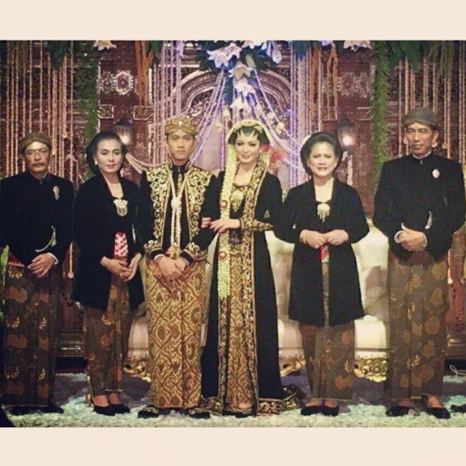 FOTO: 7 Bulanan Sederhana Menantu Jokowi, Gibran Akhirnya Senyum!