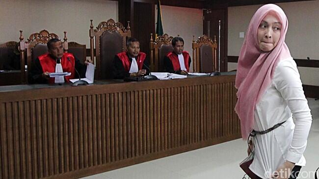 Angelina Sondakh: Saya Sudah Jadi Debu di Atas Keset