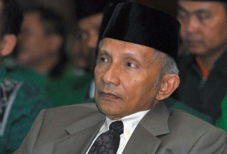 Piye kabare Lee ? Amin Rais sebut ada menteri yg lebih kuat dari presiden Jokowi..