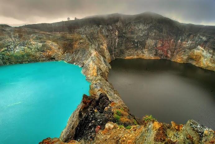10 Tempat Berwarna Yang Menakjubkan