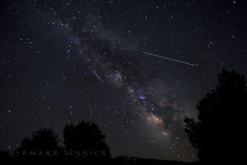 Inilah 10 hujan meteor terindah yang hiasi langit bumi selama 2016 Gan!