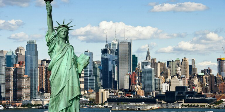 Pelantikan Walikota New York Pakai Bahasa Indonesia