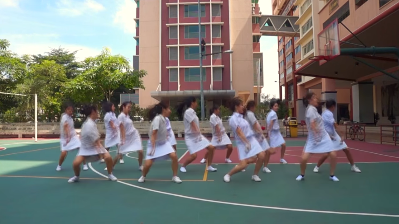  Video khusus yang doyan unyu2 dan kecil2 (16++)
