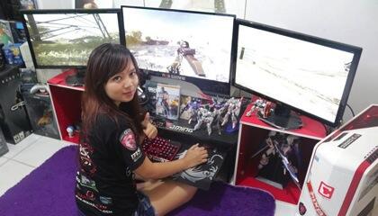 Cantiknya Monica Carolina, Gamer Cewek Profesional Asal Indonesia &#91;++FOTO&#93;