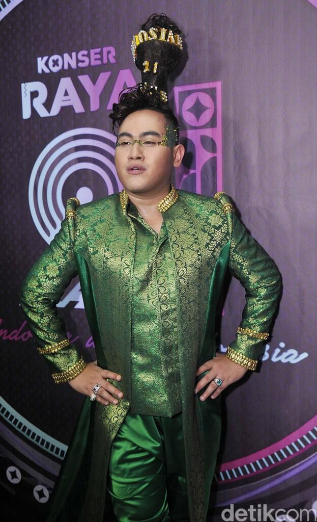 (berita jambul) Jambul Nassar mengalahkan jambul Syahrini