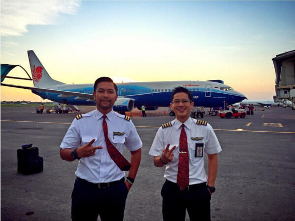 PILOT LION AIR VS PILOT GARUDA INDONESIA, WOW KAKA WOW!!