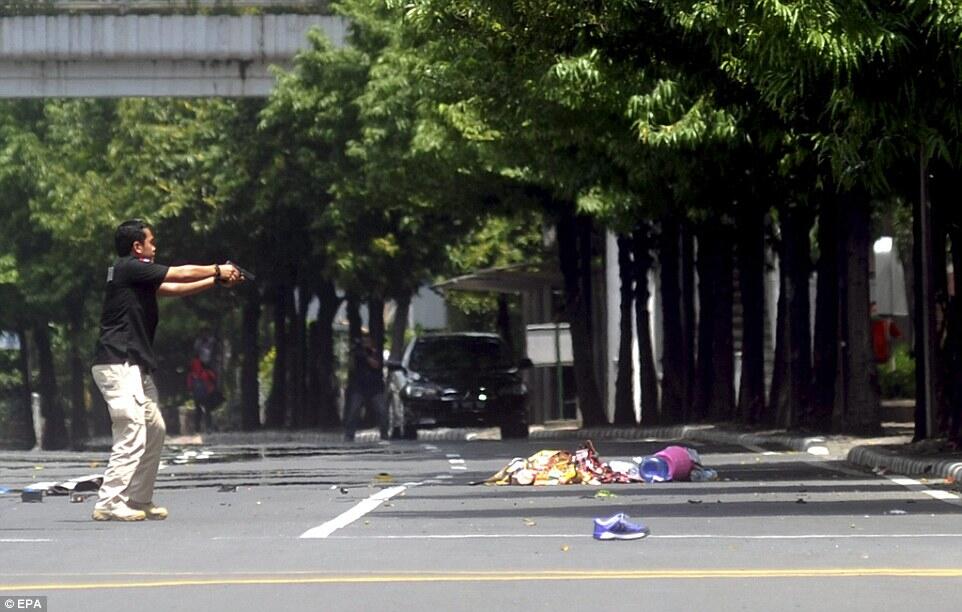 &#91;BREAKING NEWS&#93; Terjadi Ledakan Bom di Thamrin!