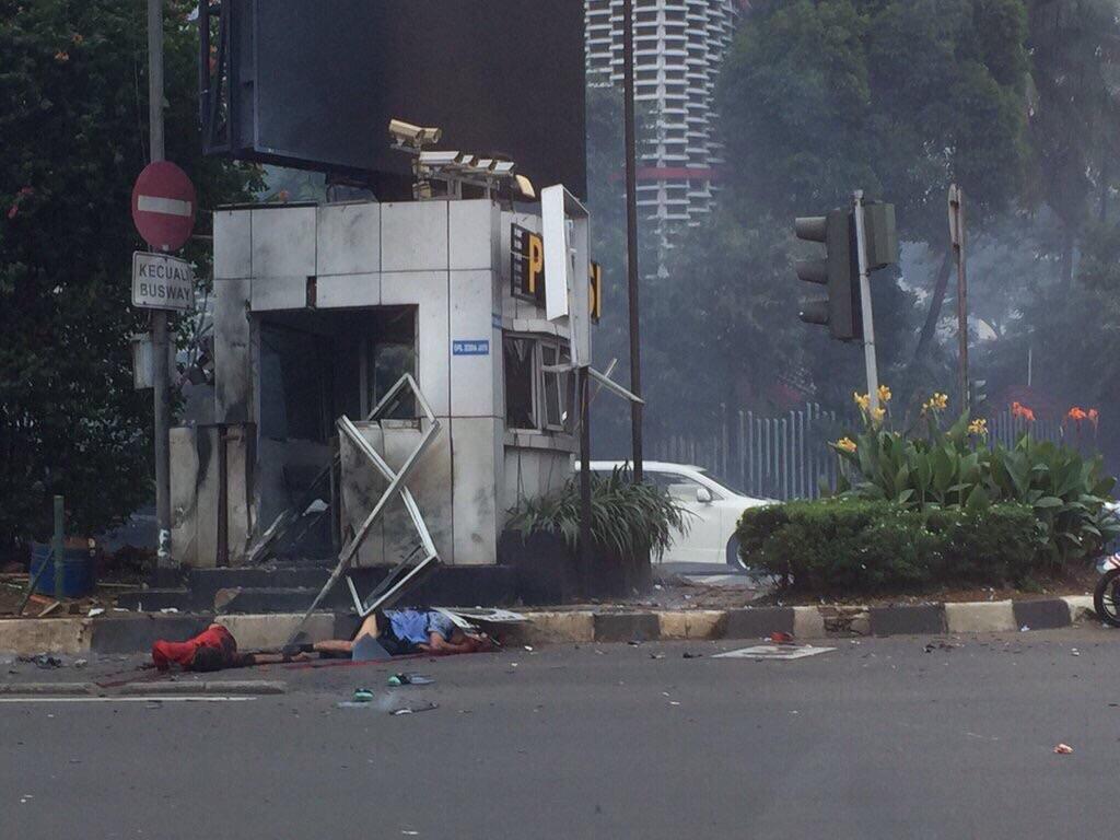 Ledakan Di Depan Sarinah Thamrin (14/10/2016)