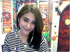 EmmaMhaa, Cewek Cantik yang Hobi Curhat Lewat Blog!
