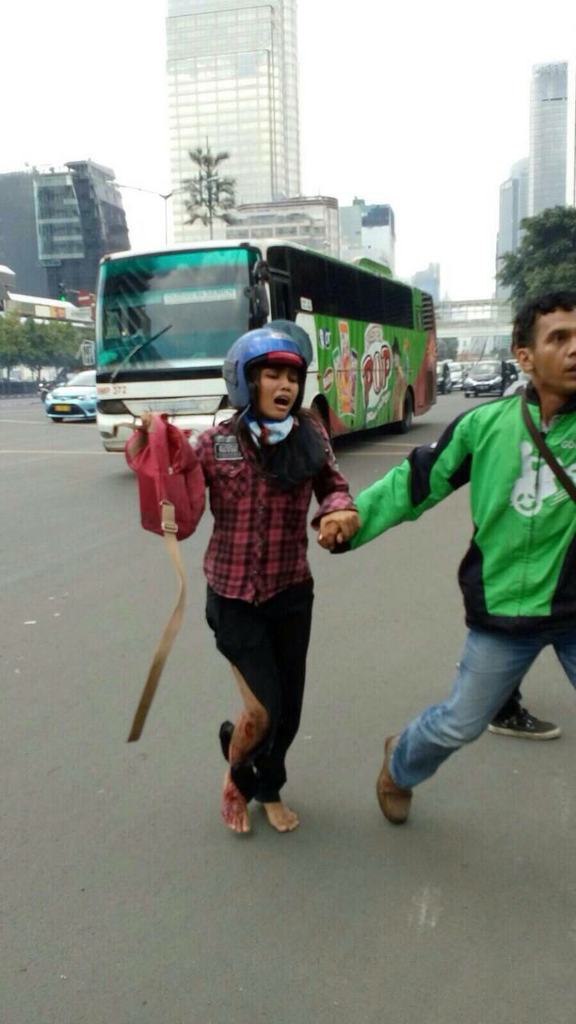 &#91;SALAH FOKUS&#93; Teror Jakarta: Dari Tukang Sate sampai Polisi Ganteng