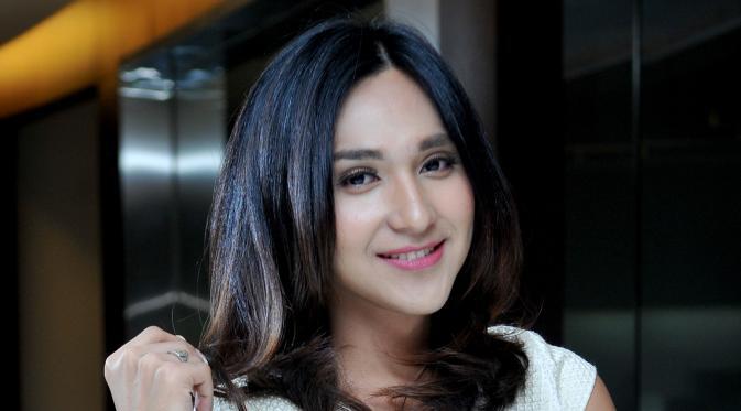 Artis cantik indonesia