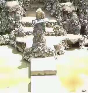 Sejarah&Mitos Goa Sunyaragi Cirebon
