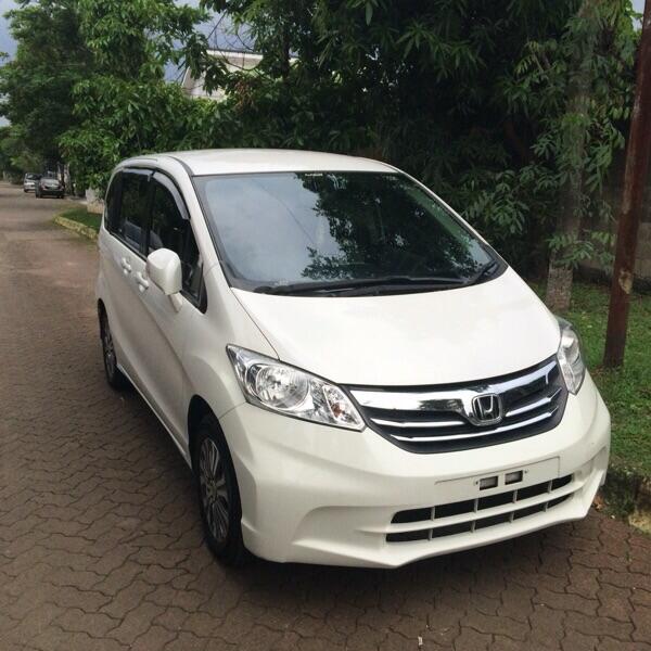 Honda freed 2013