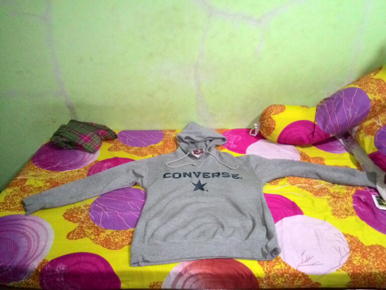 Tahu lebih banyak tentang hoodie/hooded sweatshirt