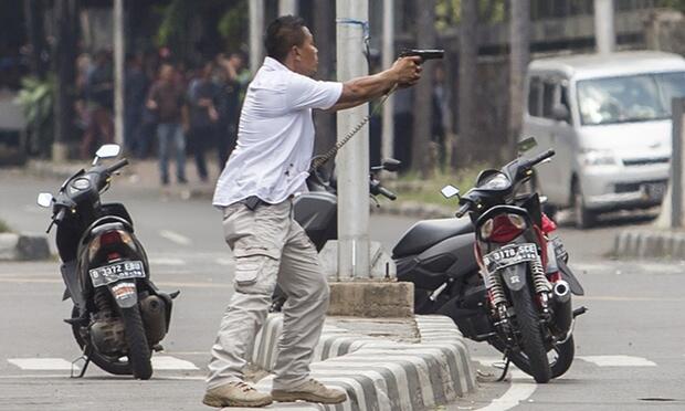Tak Hanya Driver Go-Jek, Sosok-Sosok Berikut Juga Layak Mendapatkan Penghargaan