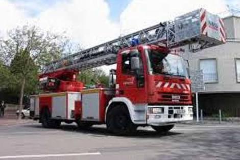 FIRE FIGHTERS: Pemadam kebakaran, pantang PULANG sebelum PADAM. #greget banget