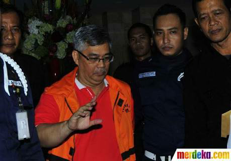Dijual! Baju KPK seharga 1 Milyar