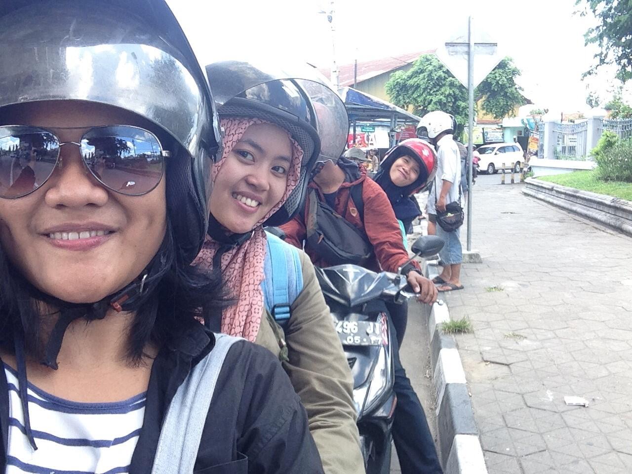 Jalan-jalan santai Jkt-Jogja-Semarang-Jkt 29Des-3Jan