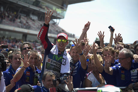 Momen-momen Terbaik MotoGP 2015