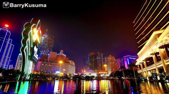 Tips Memotret Light Painting dan Cityscape.