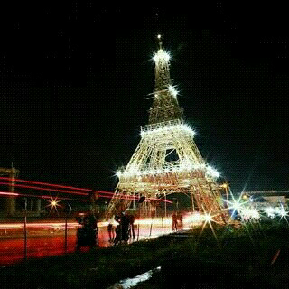 Di Tasikmalaya juga ada Menara Eiffel