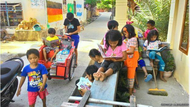 Perpustakaan unik ini hanya ada di indonesia loh!
