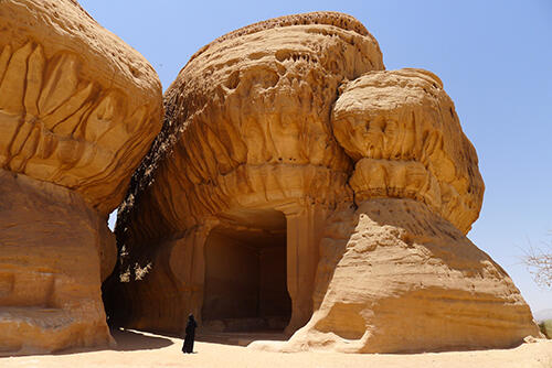 warisan budaya unesco madain saleh di saudi arabia